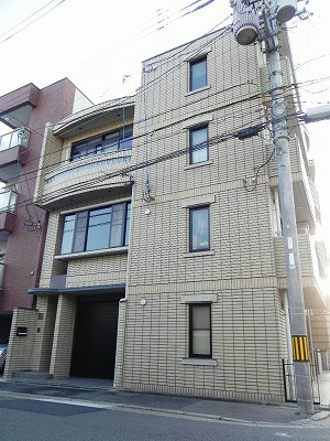 エクラタン60