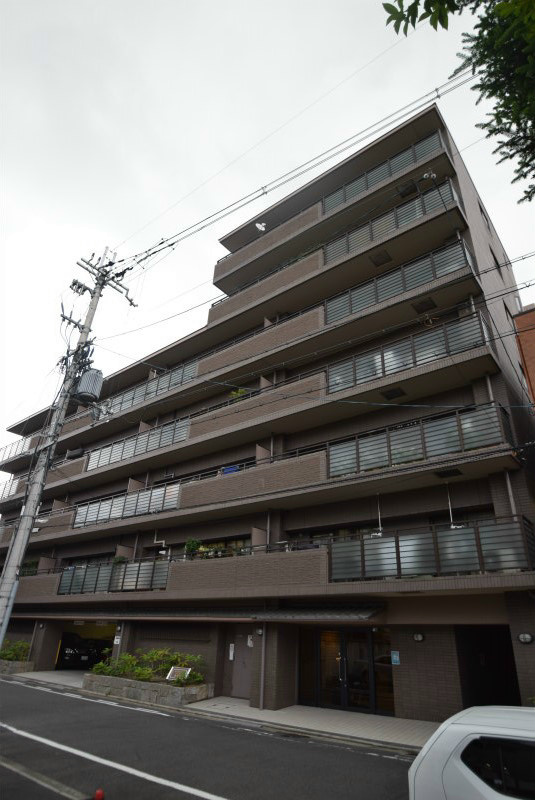 サンマンションドゥーシェ御所前