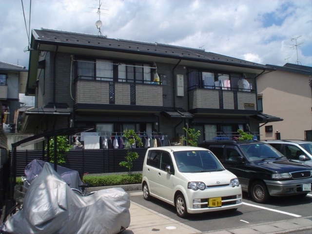 パレスイツジＣ